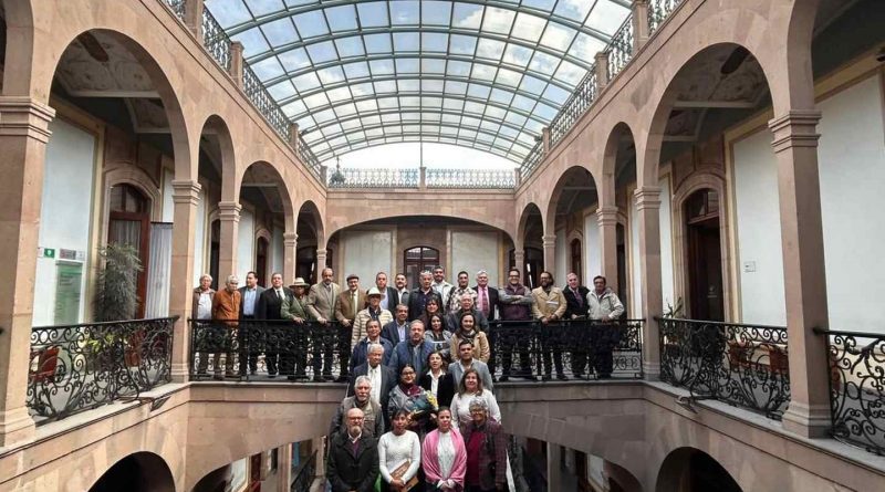 CONSEJO DE LA CRÓNICA DE LOS MUNICIPIOS DEFINE NUEVA DIRECTIVA