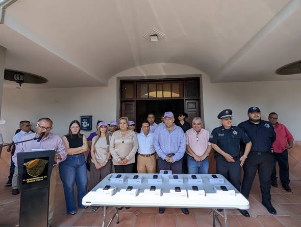 DAVID MEDINA HACE HISTORIA CON LA MAYOR ENTREGA DE PATRULLAS PARA FORTALECER LA SEGURIDAD EN CIUDAD VALLES