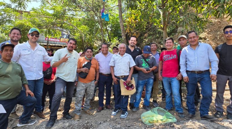 RICARDO GALLARDO FORTALECE MOVILIDAD EN TAMAZUNCHALE
