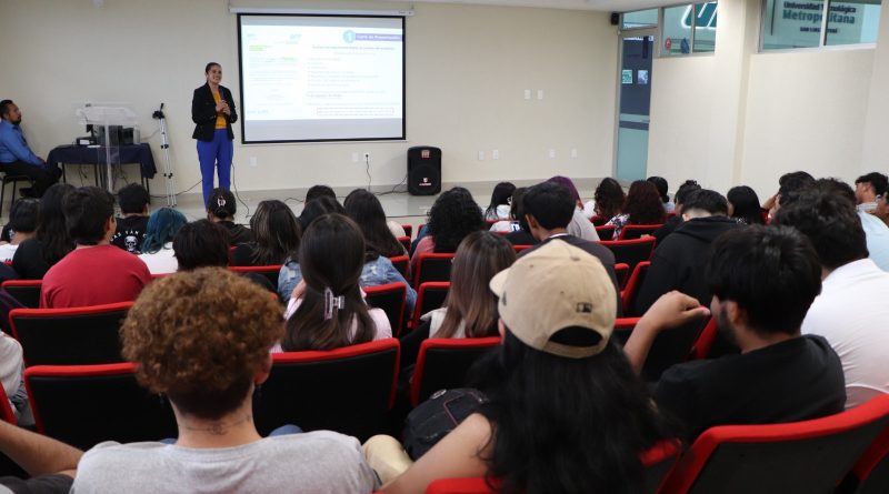 UNIVERSIDAD TECNOLÓGICA METROPOLITANA PREPARA OBTENCIÓN DEL TÍTULO PROFESIONAL