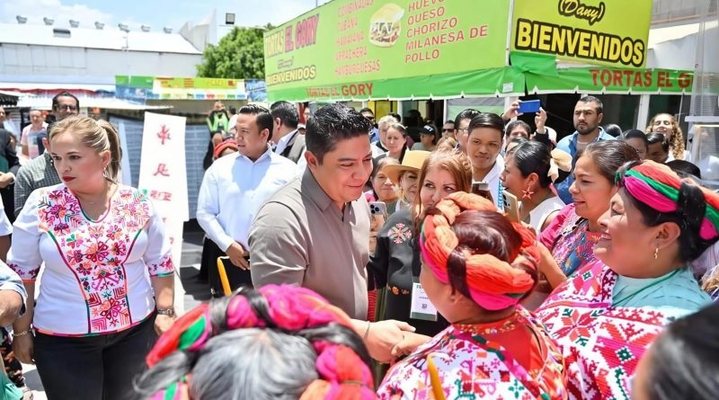 GOBIERNO ESTATAL IMPULSA EL TALENTO ARTESANAL EN LA FENAPO 2026