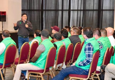 EL GOBERNADOR RICARDO GALLARDO COORDINA MÁS ENTREGAS DE APOYOS SOCIALES PARA LAS FAMILIAS DE TAMASOPO