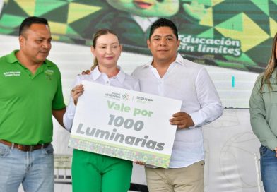 EL GOBERNADOR RICARDO GALLARDO LLEVA APOYOS EDUCATIVOS, ALIMENTARIOS E INFRAESTRUCTURA A MATLAPA