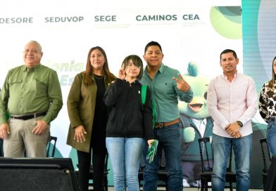 RICARDO GALLARDO ENCHULA LAS JULIAS CON MEJORES CALLES, SERVICIOS Y APOYOS ESCOLARES
