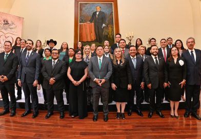 EL GOBERNADOR DEL ESTADO, RICARDO GALLARDO CARDONA, ENALTECE EL BICENTENARIO DE LA CONSTITUCIÓN POLÍTICA DE SAN LUIS POTOSÍ EL GOBERNADOR DEL ESTADO, RICARDO GALLARDO CARDONA, ENALTECE EL BICENTENARIO DE LA CONSTITUCIÓN POLÍTICA DE SAN LUIS POTOSÍ