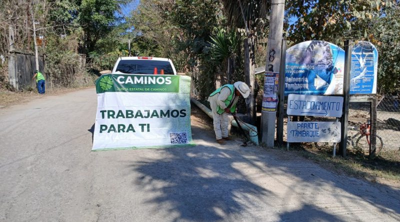 GOBIERNO PREPARA CAMINOS DE LA HUASTECA PARA RECIBIR EL XANTOLO 2026