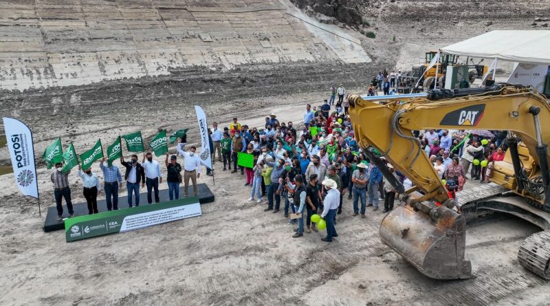 EL GOBERNADOR RICARDO GALLARDO GARANTIZA EL ABASTO DE AGUA CON EL RESCATE DE LA PRESA DEL PEAJE