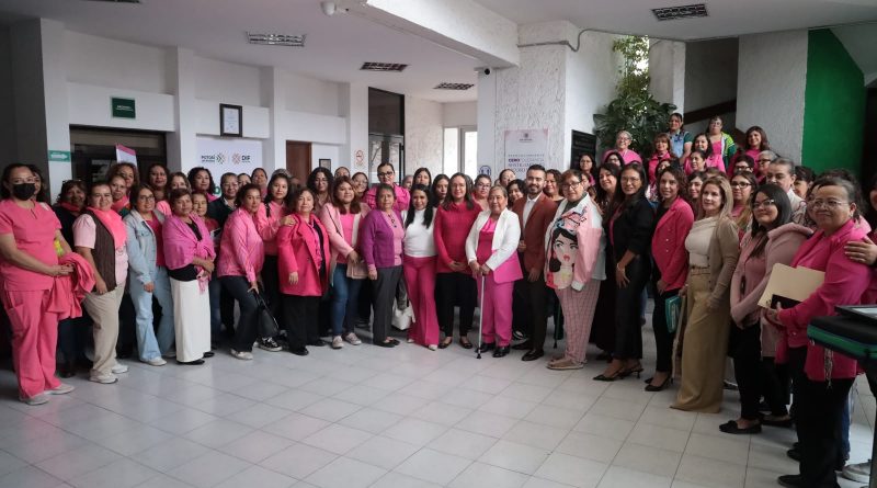 DIF ESTATAL PROMUEVE LA DETECCIÓN OPORTUNA DEL CÁNCER DE MAMA