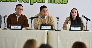 EL GOBERNADOR RICARDO GALLARDO SE REÚNE CON SU GABINETE ESTATAL Y ORDENA REVISIÓN EXHAUSTIVA DE DEPENDENCIAS